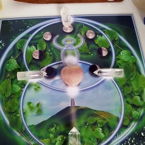 Glastonbury Tor/Energies of Avalon/Vesica Pisces/Manifesting Crystal Grid/Altar charging crystals/Sacred Geometry/Sacred sites crystal grid