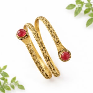Red Onyx Brass Bangles Antique Gold Tone Cuff Bracelet Vintage Boho Statement Jewelry