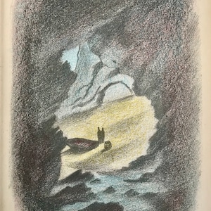 Könnte beinhalten: Eine Schwarzweißillustration einer Höhlenöffnung mit einem dunklen, schattenhaften Inneren. Die Höhlenöffnung wird von einem hellen, gelben Licht beleuchtet. Eine kleine, dunkle Gestalt ist im Inneren der Höhle sichtbar.