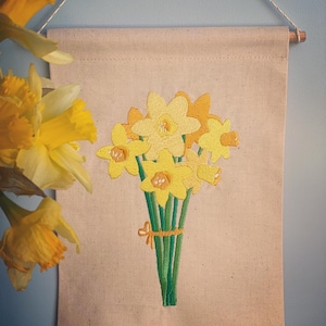 Handmade Daffodils wall hanging flowers decor daffodil spring tapestry