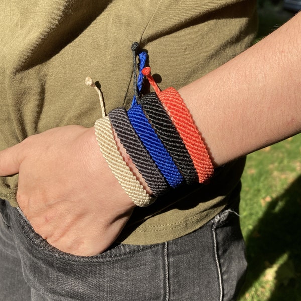 Adjustable Unisex Knitting Wristband, Boho & Hippie's Waxed Thread Bracelet, Braided rope bracelet men women