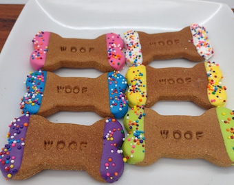 Medium Woof Dog Bones 3pk, Gourmet Treat, Dog Treat, Dog Cookie, Dog Bakery, Pet Treat, Peanut Butter Treats, Homemade Dog Treats