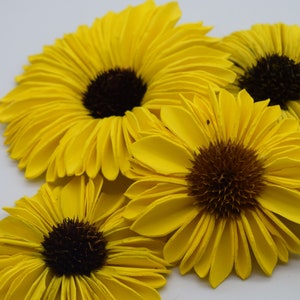 Sunflower Sola Wood Flowers, Wood Flowers, 10 cnt Sunflowers, DIY Crafts, Craft Kit, Crafts for Home, Kid's Craft Ideas, DIY Wedding Flowers image 2