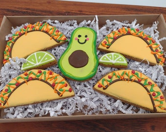Dog Taco Party Pack, Decorated Dog Cookies, Dog Tacos, Peanut Butter Dog Cookies, Taco Party, Dog Cookies, Dog Bakery Treats, Doggie Tacos