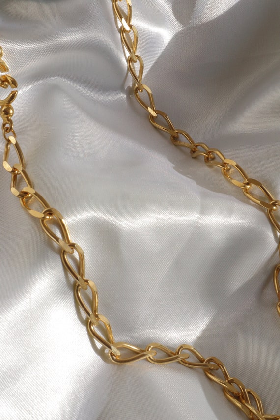 Vintage goldton goldtone goldtone metal chain neck