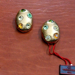 Valentino vintage gold and white clip earrings Arancio e verde