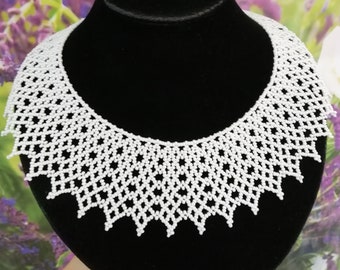 Weißer Perlglanz RBG Ruth Bader Ginsburg Perlenhalsband Halskette Викорианскин ожереELье Vintage Accessoire Weißer Halsreif Perlenhalskette Geschenk
