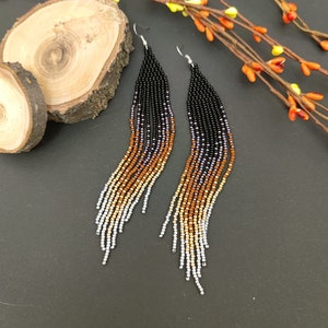 Beaded earrings black silver Fringe earrings Native earrings Long earrings Ombre earrings Gradient earrings Boho earrings Drop earrings