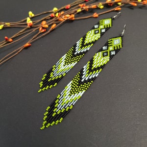 Beaded earrings black green Native earrings Long earrings Boho earrings Ethno earrings Fringe earrings Long green earrings Gifts for her
