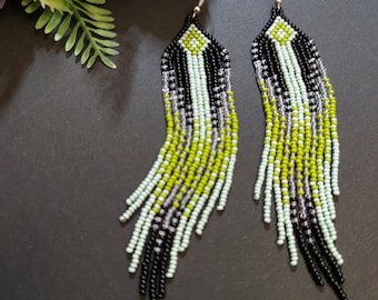 Black green beaded earrings Native earrings Long green earrings Boho earrings Fringe earrings Gifts for her Gradient earrings Ombre earrings