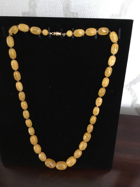 Bakelite necklace