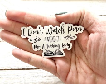 I read it like a lady Design 1 kindle, ereader, book, bookish waterproof sticker