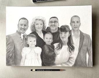 Ritratto di famiglia disegnato a mano: disegno personalizzato a matita da una foto