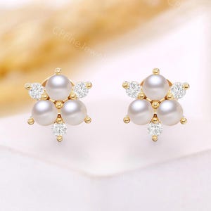 18K Gold Pearl Stud Earrings - Moissanite & Freshwater Pearl Cluster Earrings - Elegant Daily Jewelry, Gift for Her by CPFineJewelry