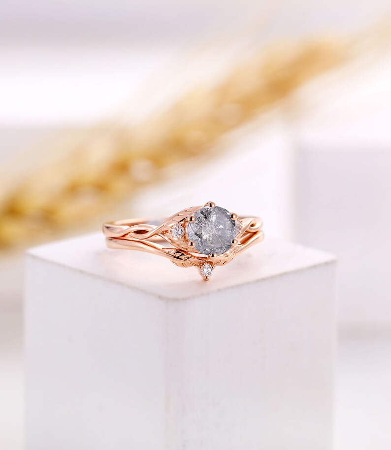 Salt and pepper diamond ring set round cut art deco diamond Etsy