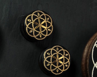 Handmade plugs / Damascene plugs / Walnut wood pug / Flower of life plugs / Sacred geometry plugs / Gold Plugs / Ear plugs/ Seed of life