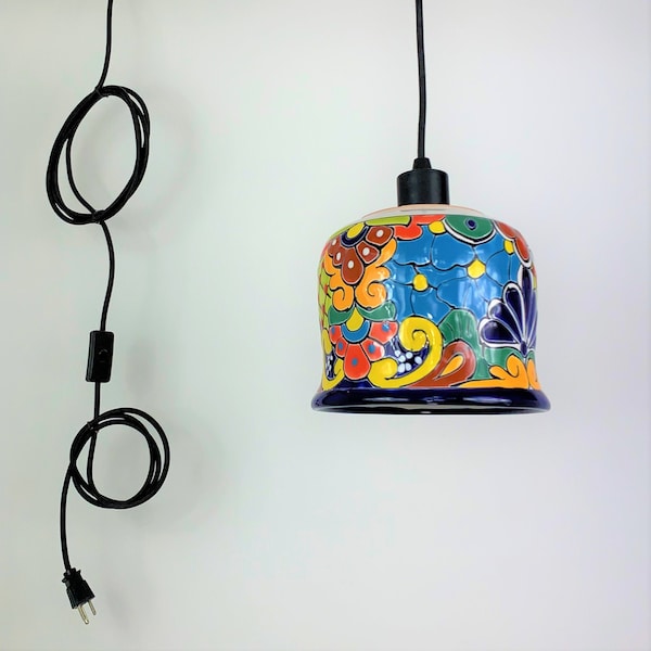 Lámpara colgante de cerámica de Talavera mexicana: colorida lámpara colgante de cerámica