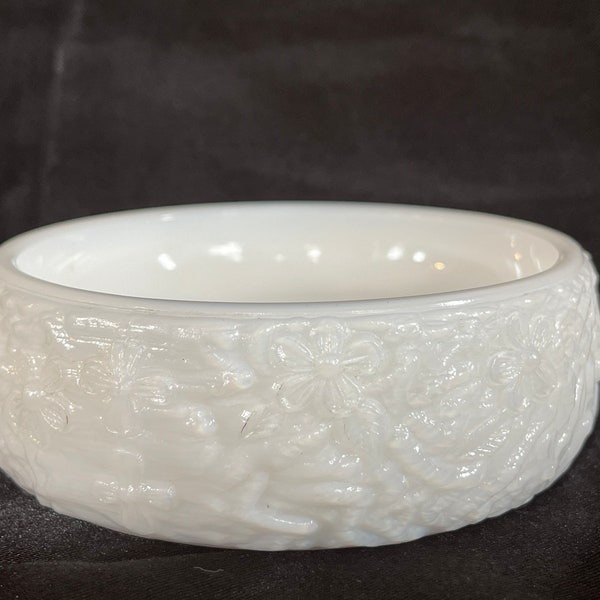 Milk Glass Soap Dish Etsy