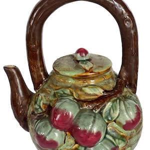 Rustieke keramische 32 Ounce theepot met pruim en blad verhoogd reliëf en hoepelhandvat