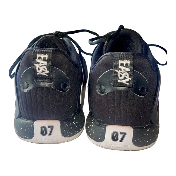 Buy Nike KD15 TB Black White KD Basketball Shoe DO9826-002  display picture 1