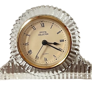 Crystal Collection Vtg. Mantel Style Quarts clock Battery Operated 3.5 High