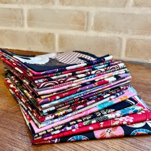 Japanese Fabric 100% Cotton Bundles 25x25cm / 9"x9" Remnant Various Print Fabric Quilt Asian Cloth