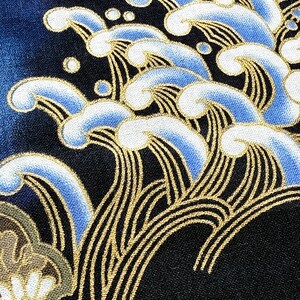 Auténtica tela japonesa de algodón - 110 cm de ancho, dragón y olas sobre azul marino / Tissu japonais coton dragon / Acolchado, kimono, costura imagen 6