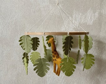 Baby mobile neutral, safari mobile, giraffe nursery, giraffe mobile, baby mobile, safari nursery, jungle nursery,  jungle theme nursery