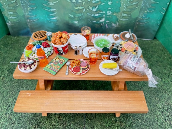 Picnic Time Bucket Of Kfc Chicken Salad Vegetable Tray Etsy