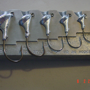 12 Stand up jig heads 3/4 down to 1/8 multiple combo's 12 Per Pack