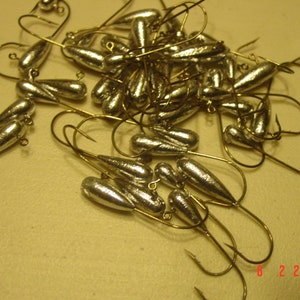 25 TAPERED Tube JIG HEADS your choice 2/0,3/0,4/0 Eagle Claw hook