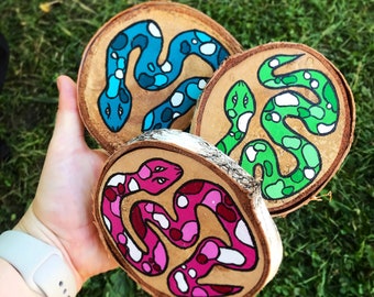 Snake Artwork, Pastel Halloween Decor, Wood Cookie Art, Pastel Goth Decor, Funky Halloween Artwork