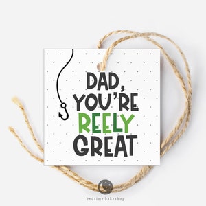 Druckbarer 2" Quadratischer Cookie Anhänger - Happy Father's Day ""Dad, You're Reely Great"" Greens Angeln, Fisch, Angelrute Cookie Square ."