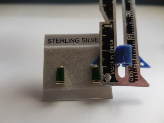 Small Green and Red Gemstone Rectangular Post Ear… - image 5