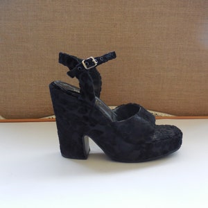 Vintage 1990&#39;s Greater L.A. Velvet Platform Shoes Size 8.5