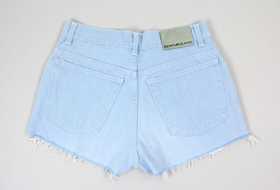 Vintage DKNY light blue denim shorts, size W31 - image 2