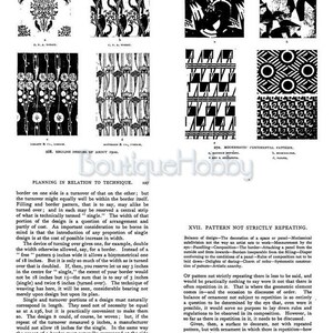 K&ouml;nnte beinhalten: Eine Schwarzwei&szlig;illustration verschiedener Musterentw&uuml;rfe. Der Text "DEVELOPMENT OF PATTERN DESIGN" befindet sich oben auf der Seite. Der Text "PLANNING IN RELATION TO TECHNIQUE" befindet sich unten auf der Seite.