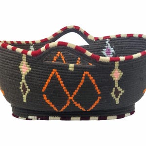 Vintage Moroccan Berber Bread Basket, Amazigh Wool Tea Basket, Geometric Boho Home Decor