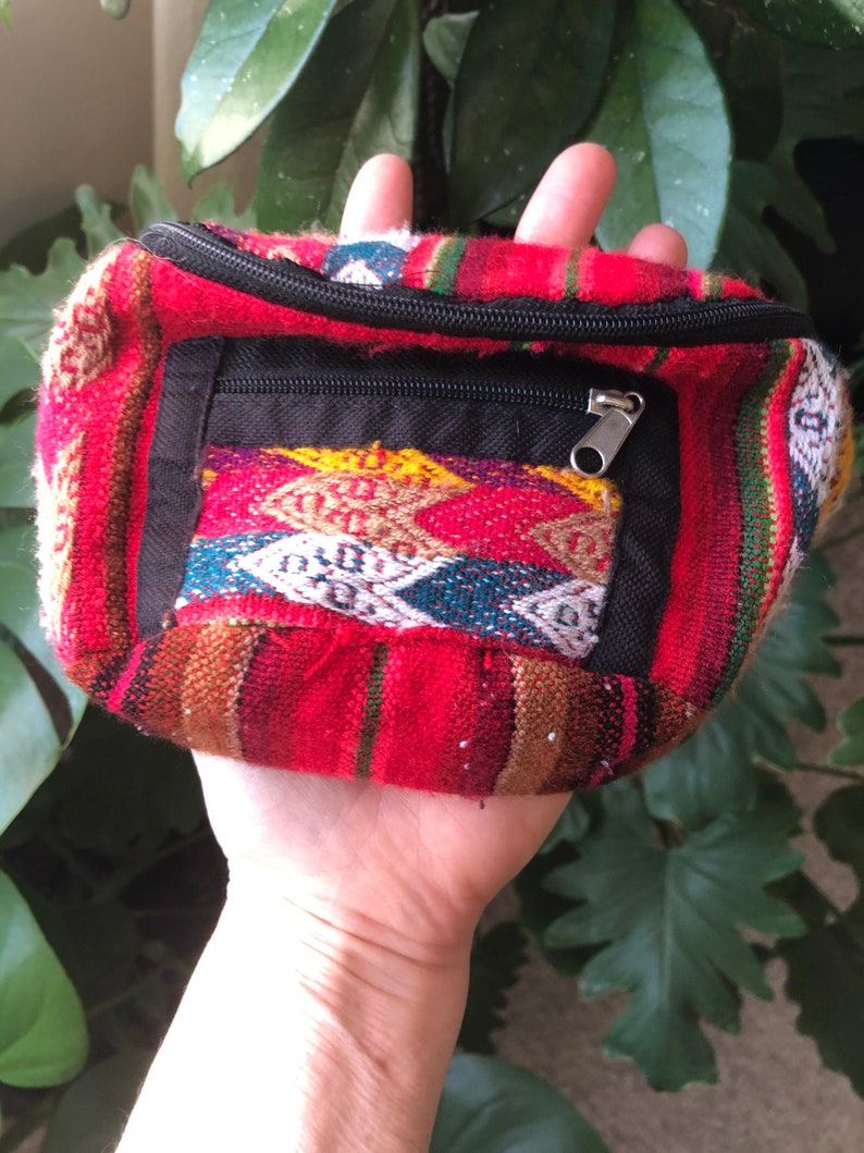 knit fanny pack