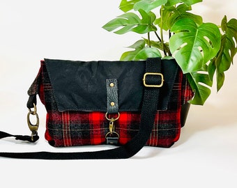 Black & red plaid woollen, waxed canvas crossbody sling bag, adjustable plaid "Haralson Belt Bag", travel hip bag, women's winter fanny pack