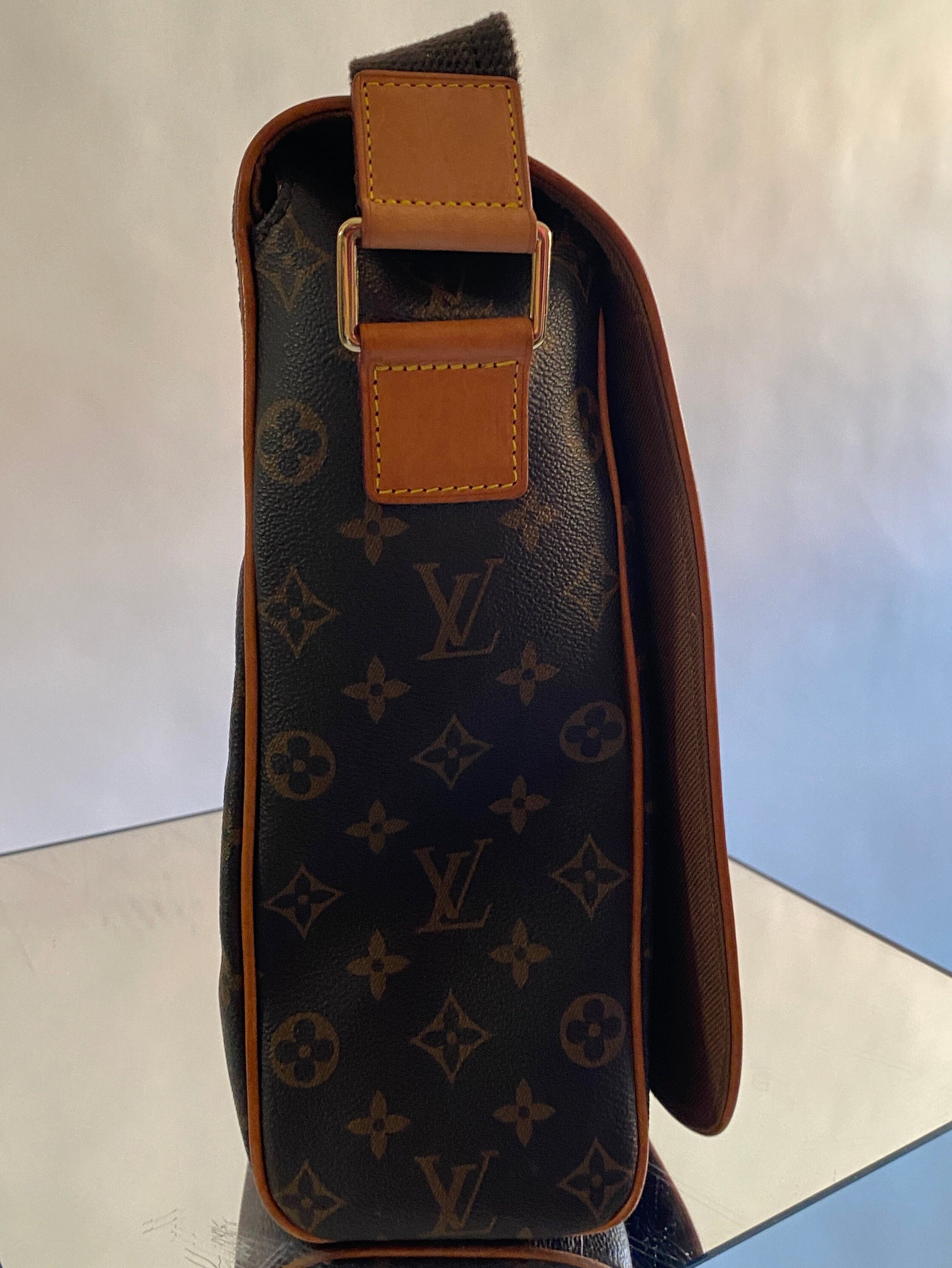 Louis Vuitton Abbesses Messenger Travel Crossbody Bag 