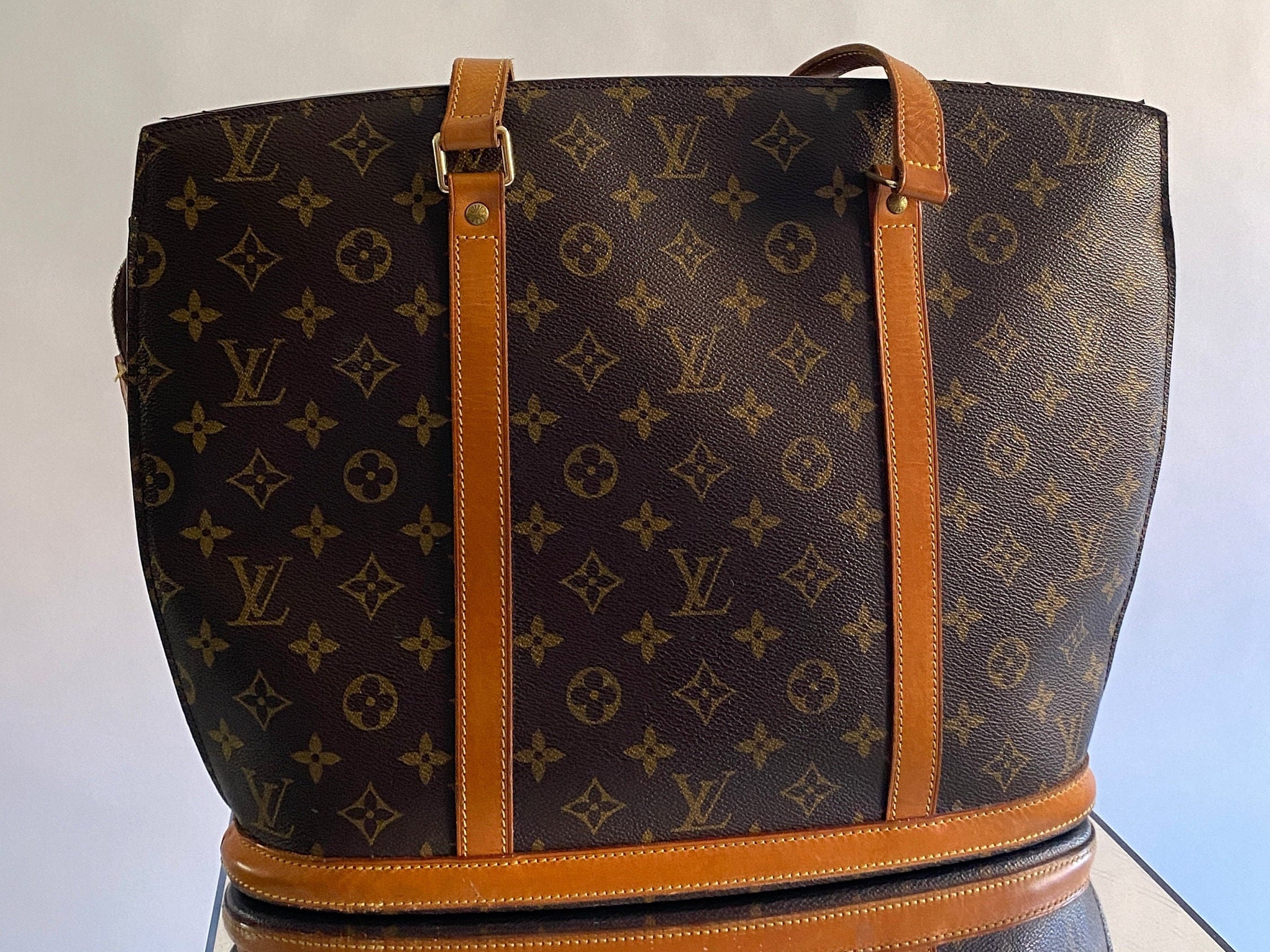 Louis Vuitton - Authenticated Babylone Handbag - Cloth Brown for Women, Good Condition