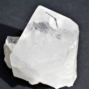 MHCQ-18-01: Clear Quartz or While spirit quartz crystals have been used for thousands of purposes throughout history