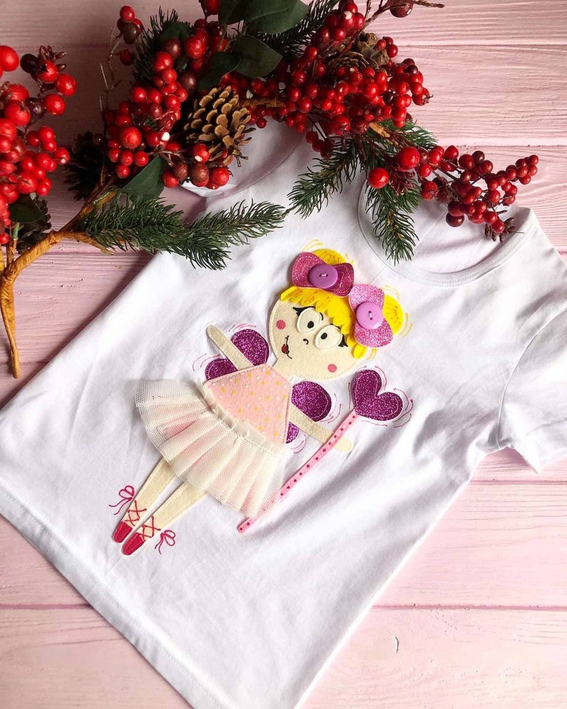 Shirt for kid/'s from 1 to 8years with felt application,personalised gift,soft cotton T-shirt for baby,onesies for baby,kids birthday shirt