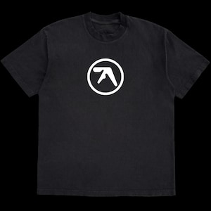 Polygon Window Tee - Etsy