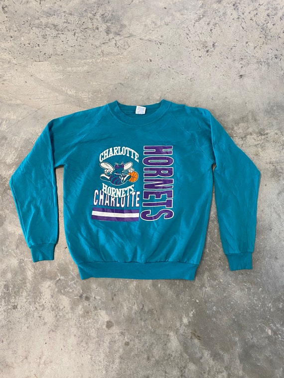 Vintage 90s Cotton Mix Colour-Block Blue Starter Charlotte Hornets
