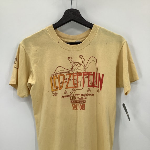 Vintage 1977 Led Zeppelin JFK Stadium Tour T-Shirt