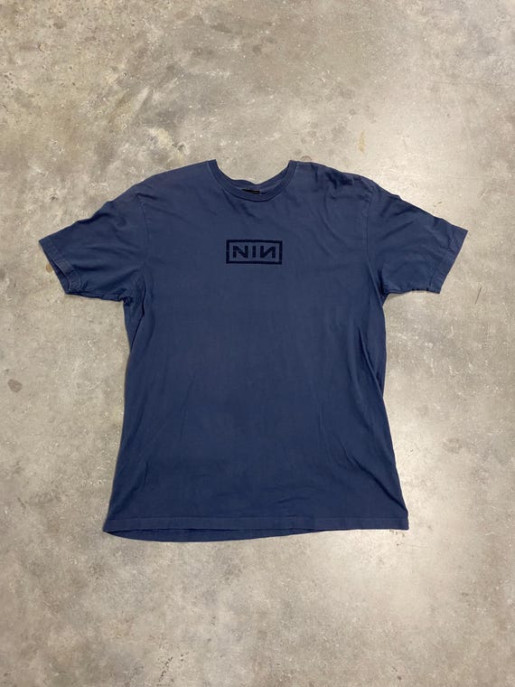 Vintage Nine Inch Nails T-shirt Size XL Giant Tag - Etsy Vintage Nine Inch Nails T-shirt Size XL Giant Tag - Etsy