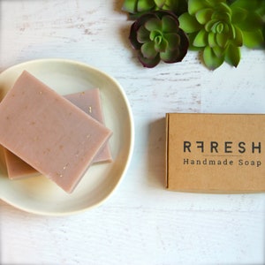Natural Lavender + Oatmeal Soap | Handmade Soap by RFRESH | Vegan · Eco-friendly · Zero Waste · Biodegradable · Cold Process