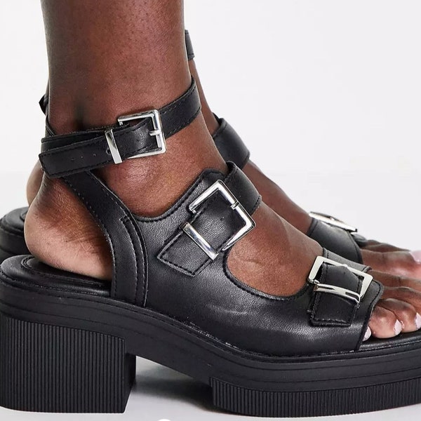 Chunky Mid Heeled Sandals Black